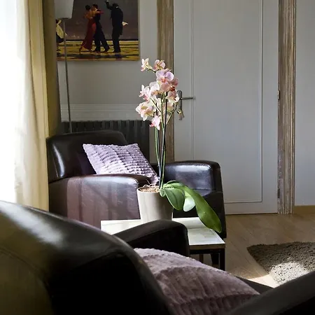 Bed & Breakfast Clos De La Barbanne Saint-Christophe-des-Bardes