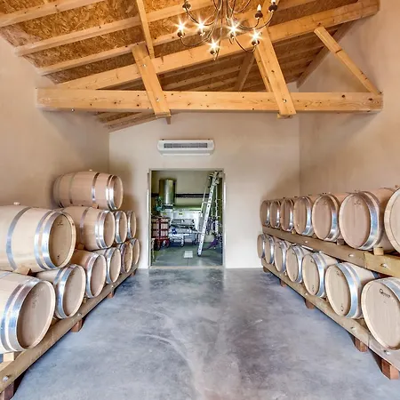 Clos De La Barbanne Bed & Breakfast 3*